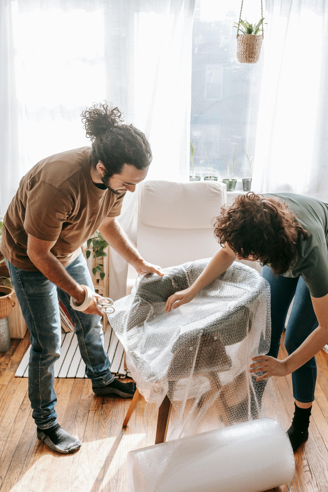 Making Money from Your Old Stuff: How to Sell Unwanted Items in the UK